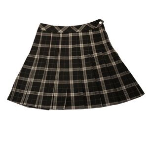Black & White Plaid Pleated Miniskirt Size 4 Preppy, Whimsigoth